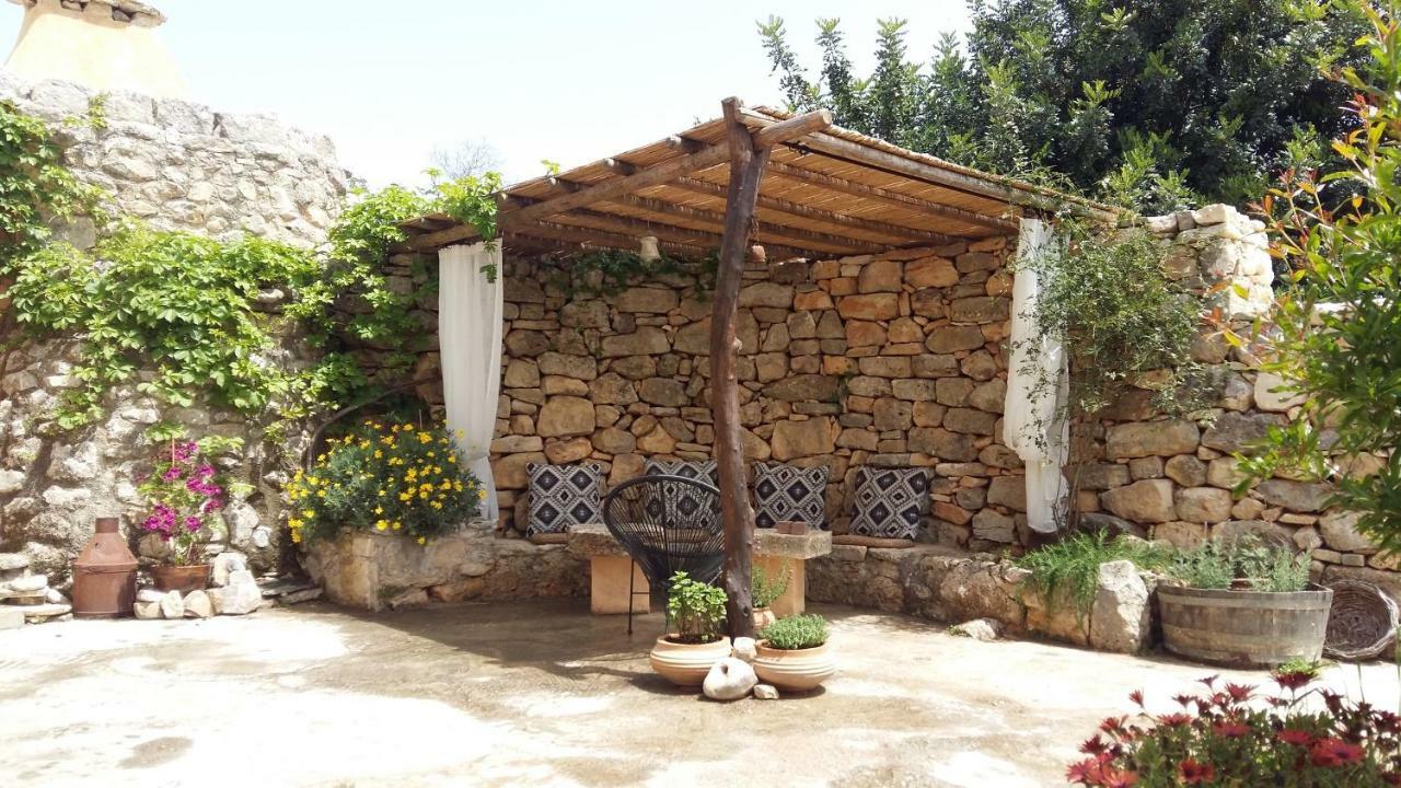Bendeni Cottage Megala Chorafia المظهر الخارجي الصورة